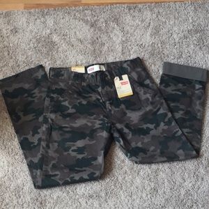 Camp pants. Slim fit. Size 4